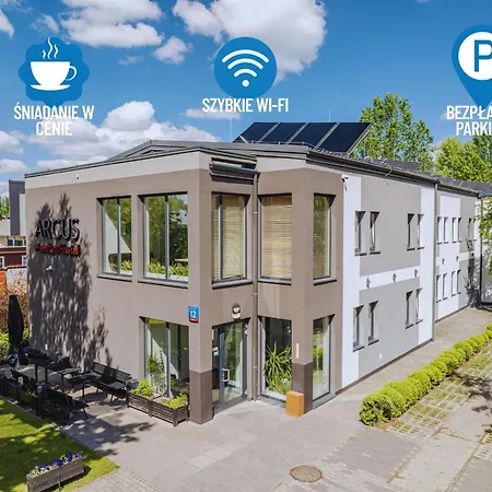 Arcus Premium Hostel *