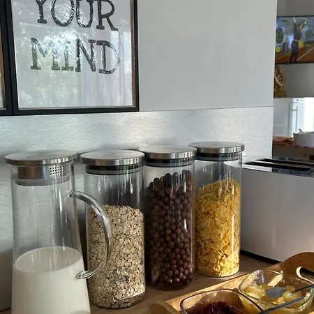 Arcus Premium Hostel *