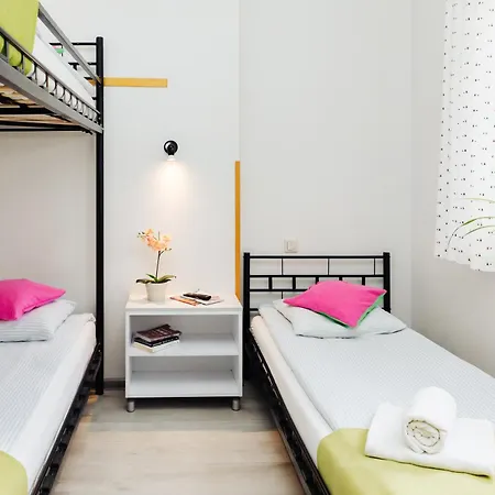 Arcus Premium Hostel *