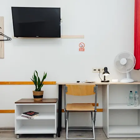 旅馆 艾库斯旅舍 *