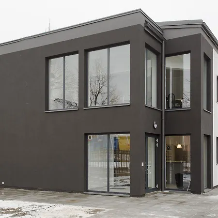 Hostel Arcus Premium Varsó